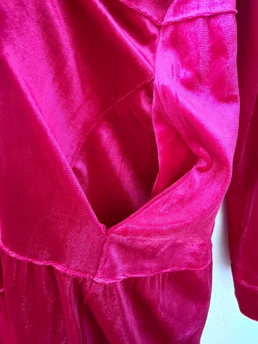 UMGEE Long Sleeve Button Front Tiered Pink Velour Mini Dress Women's Size S - Picture 9 of 10